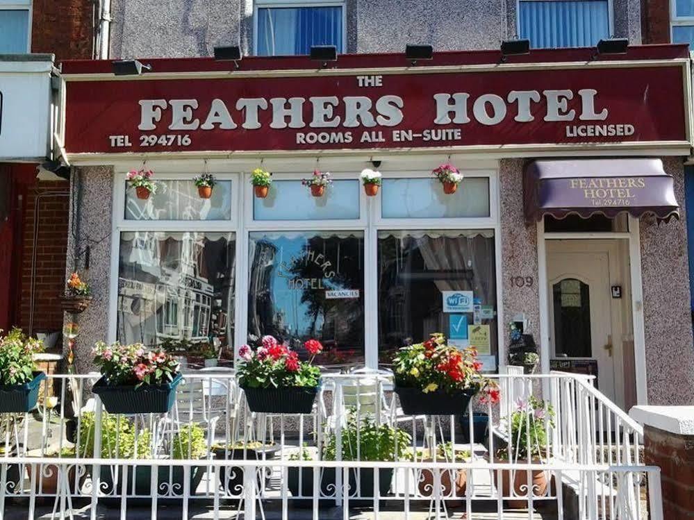 The Feathers Hotel Blackpool Bagian luar foto
